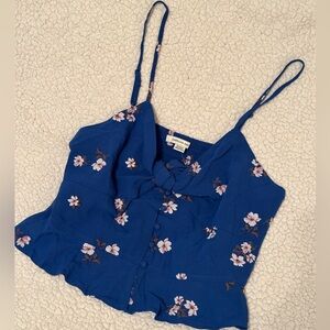 American Eagle Outfitters Blue Floral Top
